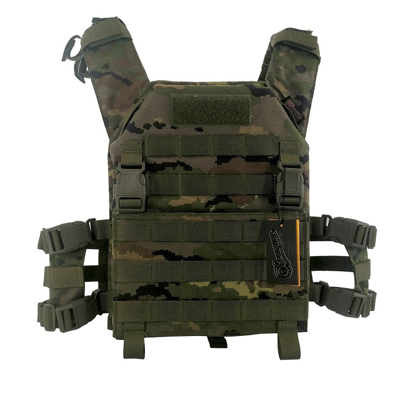 CHALECO TACTICO MULTIBOLSILLOS EN CORDURA CON FUNDA DE ARMA