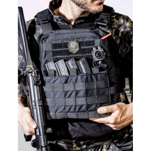 CONQUER CVS PLATE CARRIER BK CHALECO NEGRO